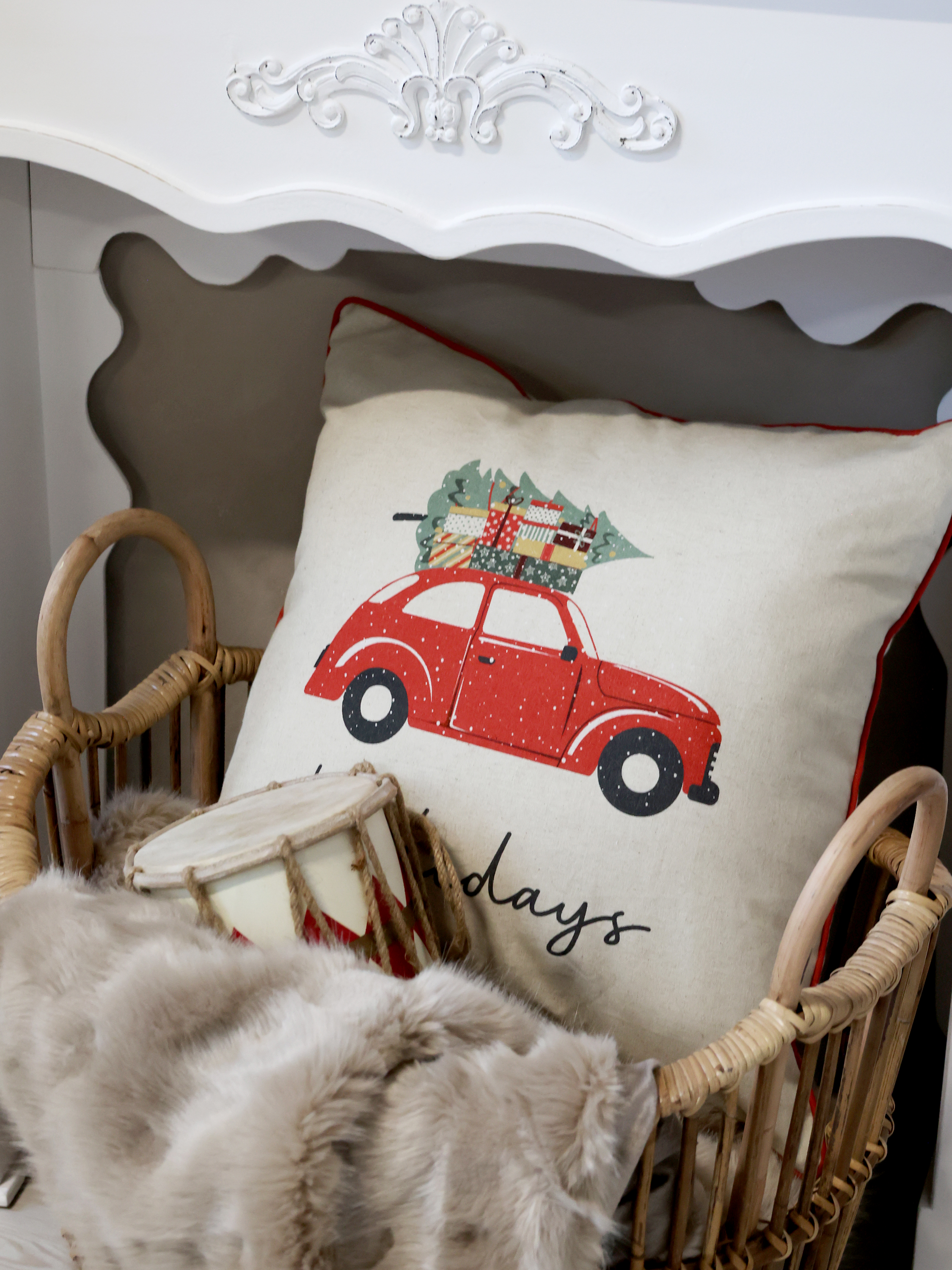 Chic Antique Kissenbezug mit Auto und Weihnachtsbaum leinen